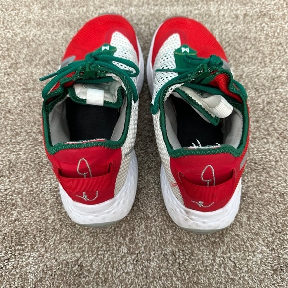 Size 8.5 - Nike PG 4 Christmas - CD5079-602 - Picture 3 of 5
